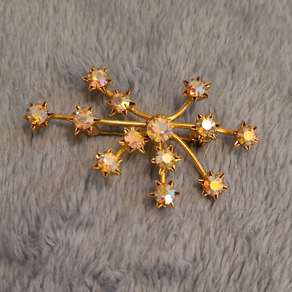 Vintage Goldtone And AB Crystal Starburst Or Fireworks Brooch